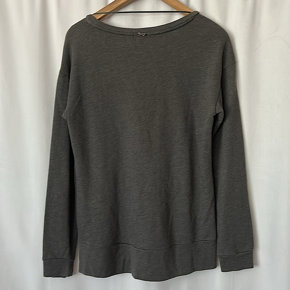 Juicy Couture Dark Grey Sequins Heels Long Sleeve Sweater Shirt Top **Size M** - Picture 2 of 5